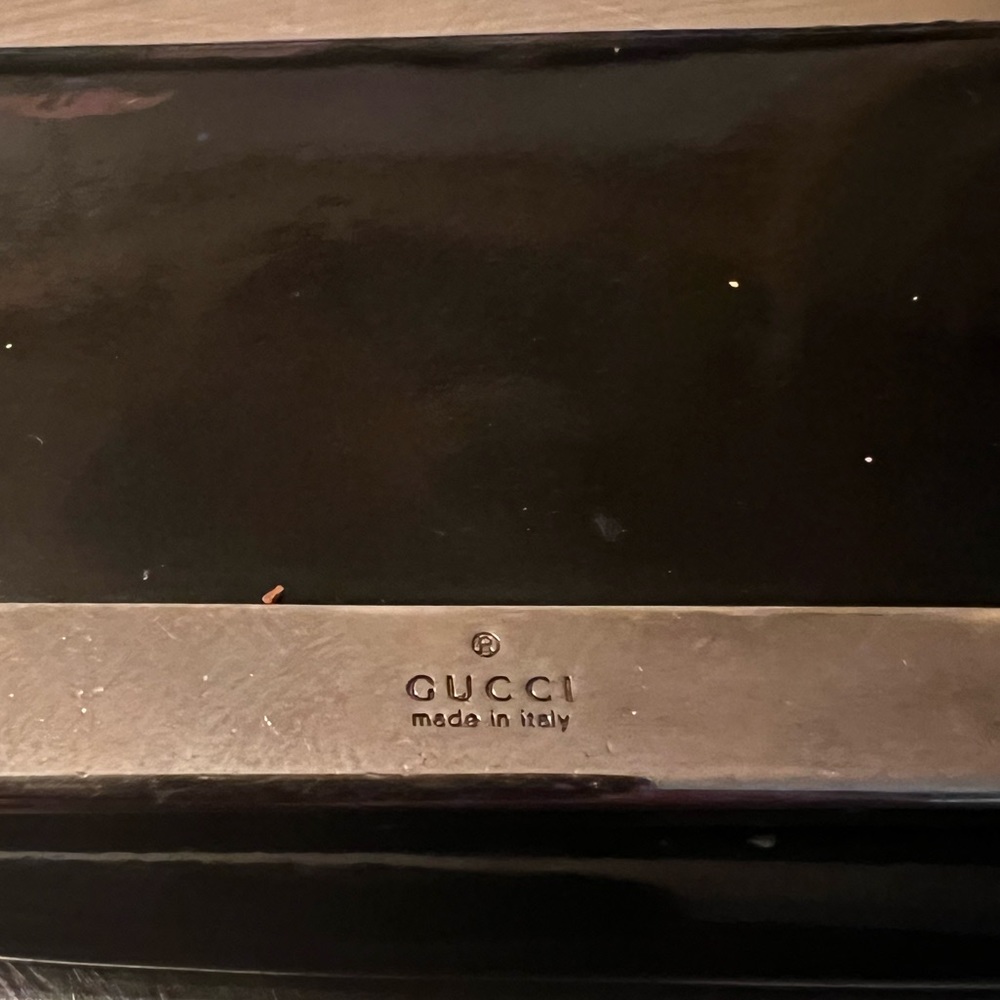 GUCCI BLACK PATENT LEATHER RING KEY HOLDER - Picture 2 of 16
